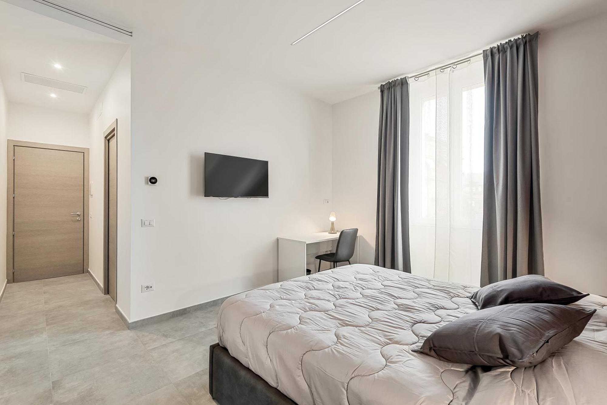 Home 501 Guest House - Специя Екстериор снимка