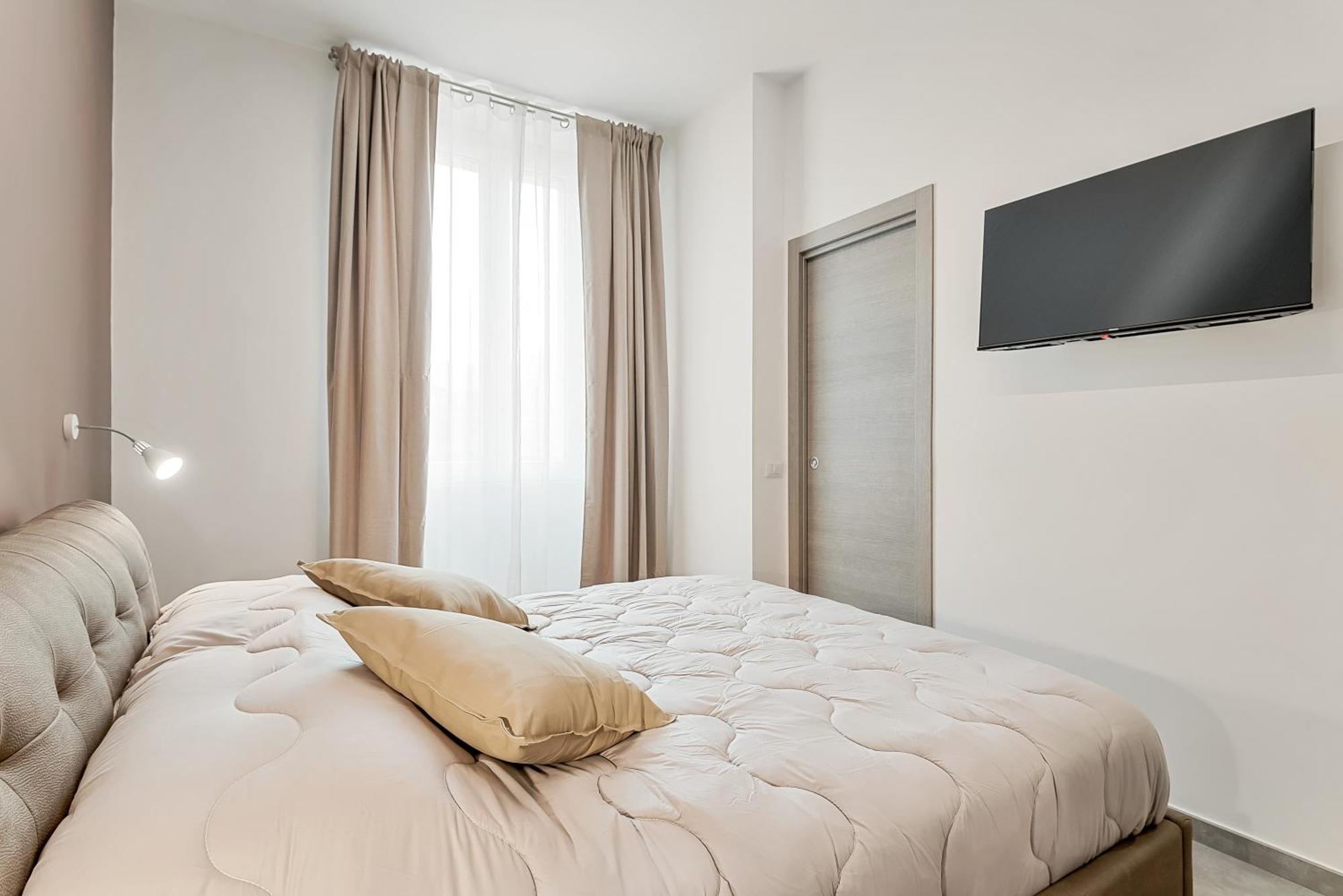 Home 501 Guest House - Специя Екстериор снимка